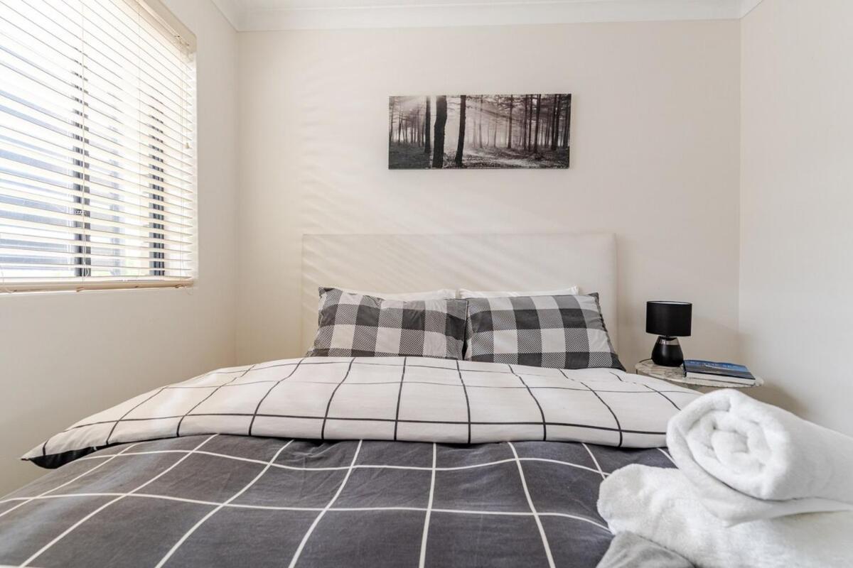 Best Value With City View Sleeps 7 Brisbane Exteriör bild